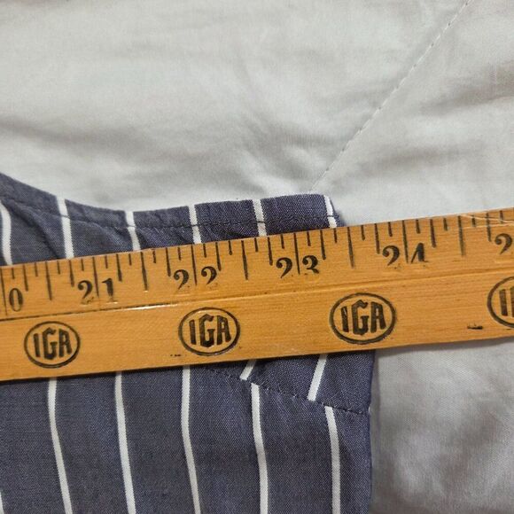 EUC OLD NAVY BLUE WHITE VERTICAL STRIPED SOFT TANK TOP SIZE XL - Picture 13 of 14